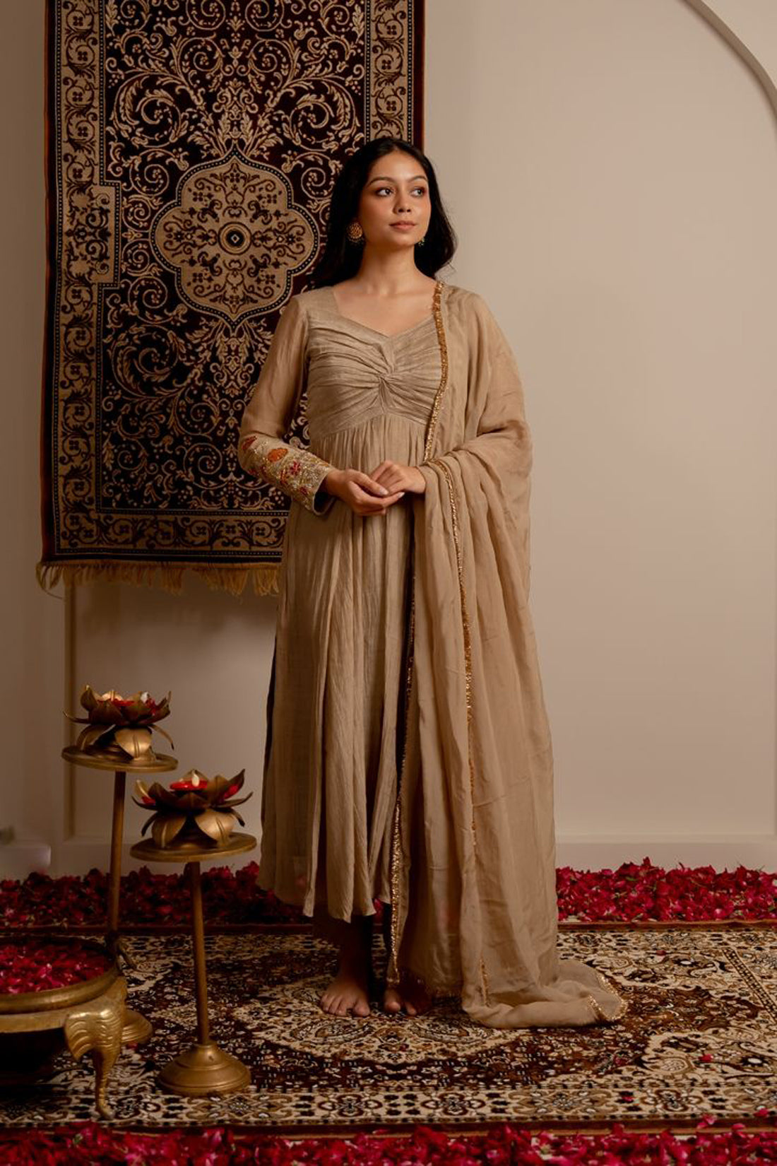 Chalk Beige Kurta Set